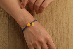 สร้อยข้อมือมงคล มิมิ ลาพิส ลาซูลี่ ถ้วยทอง